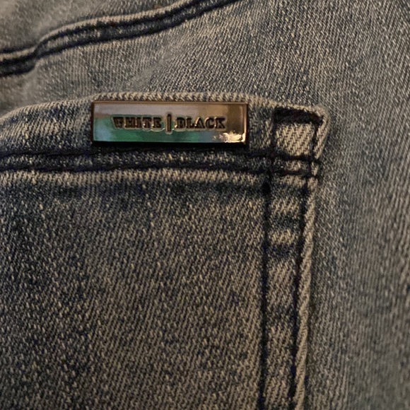 White House black market washed denim skinny jeans size 6 - Picture 5 of 7